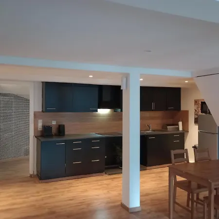 Charmant Duplex à 200m De La Cathédrale Appartement